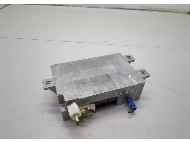 Блок комфорта  Cadillac Escalade 2 2001-2006      15952341  