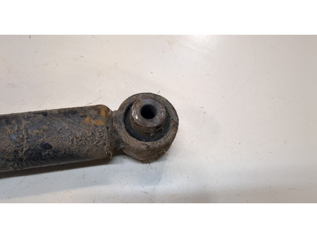 Стойка амортизатора Honda HRV 1998-2006 1.6 бензин