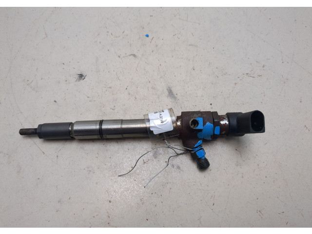 Форсунка топливная  Skoda Fabia 2007-2014    03L130277B     