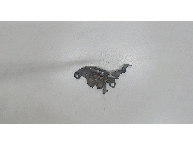 Замок капота Nissan Primera P11 1996-1998