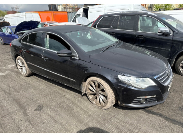 Форсунка топливная  Volkswagen Passat CC 2008-2012    03L130277     