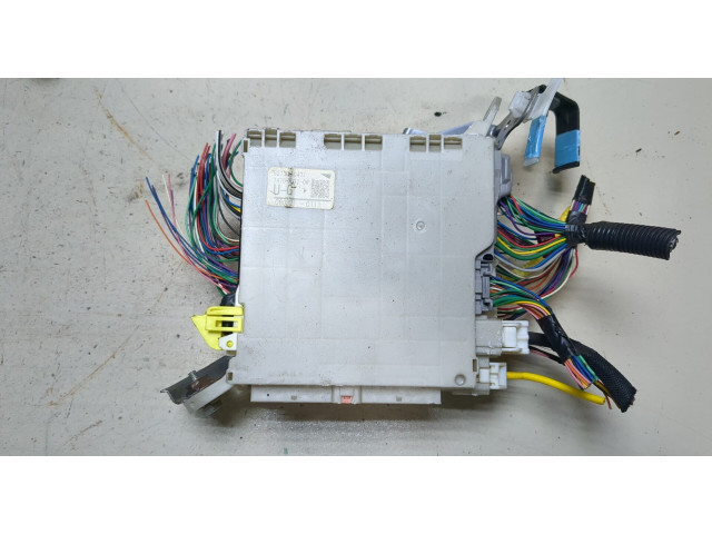 Блок предохранителей  Lexus LS460 2006-2012         