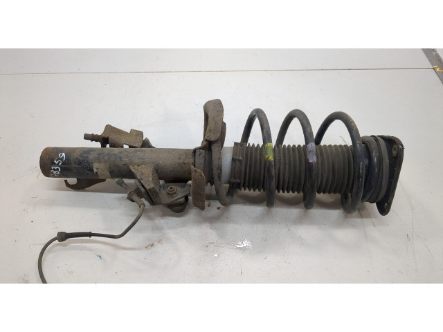 Стойка амортизатора  Mazda 3 (BK) 2003-2009      