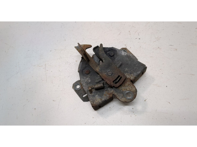 Замок капота  Mitsubishi Outlander 2003-2009     