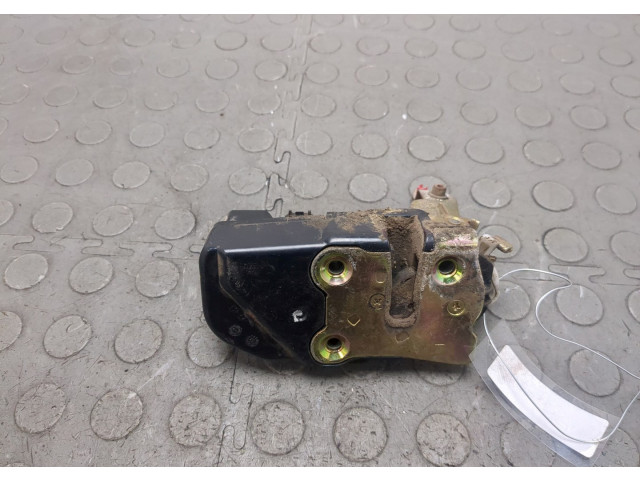 Замок багажника Jeep Liberty 2001-2007