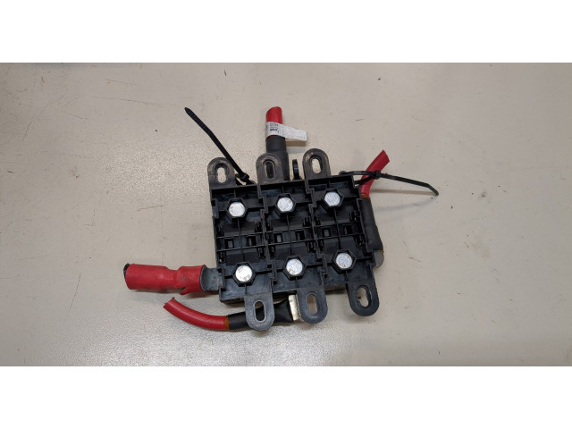 Блок предохранителей Jaguar XF 2007–2012