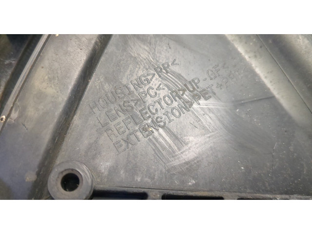 Фара передняя Mazda 3 (BK) 2003-2009 левая