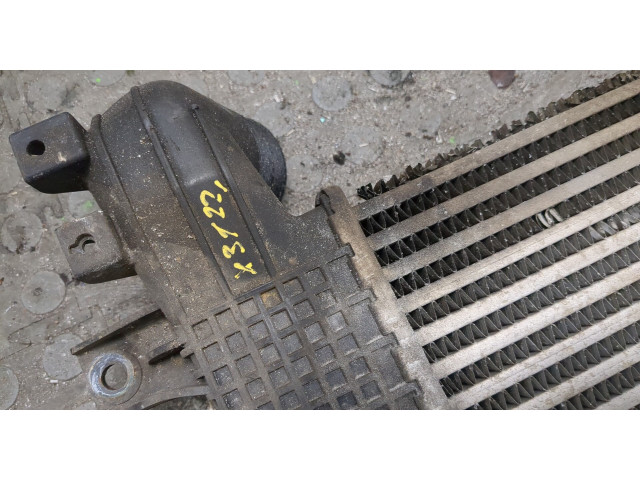 Интеркулер  Opel Antara 2.2      