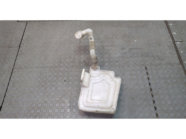 Бачок омывателя  Volkswagen Golf 6 2009-2012    