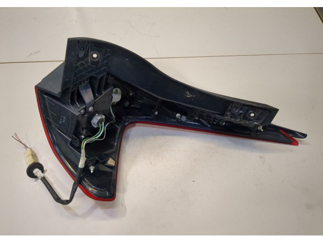 Задний фонарь 8330B011 Mitsubishi Eclipse Cross 2017-2020