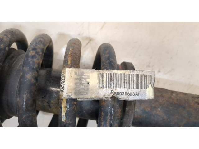 Стойка амортизатора Jeep Grand Cherokee 2010-2013