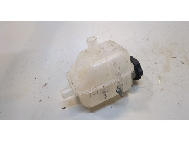 Бачок расширительный Chevrolet Bolt 2016-