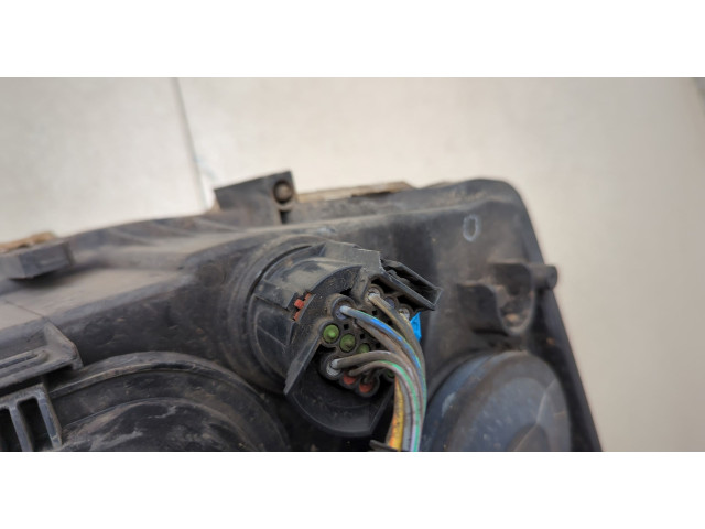 Фара передняя Land Rover Freelander 2 2006-2014 левая