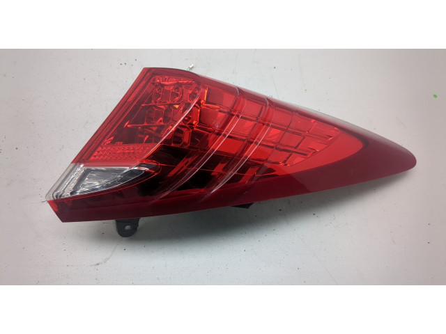 Задний фонарь Honda Civic 2012-2016