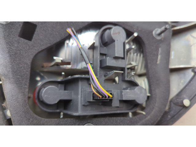 Задний фонарь 12785761