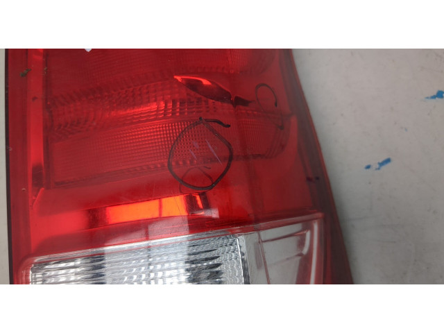 Задний фонарь          