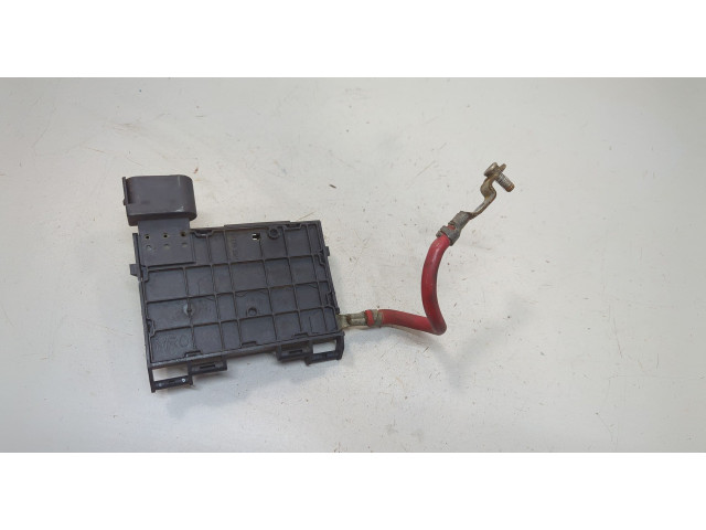 Блок предохранителей  Volkswagen Transporter 4 1991-2003         