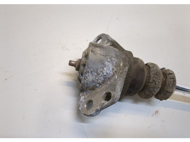 Стойка амортизатора Volkswagen Golf 4 1997-2005