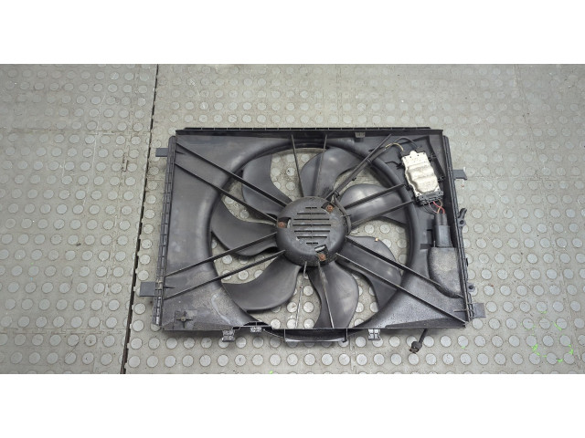 Вентилятор радиатора  Mercedes C W204 2006-2015           