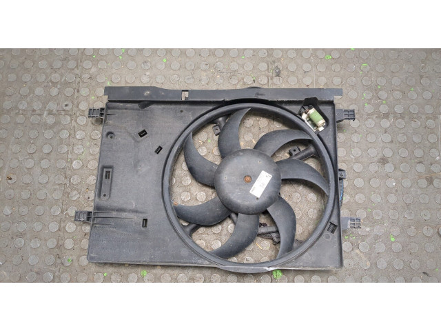 Вентилятор радиатора  Fiat Punto Evo 2009-2012     1.4 бензин       
