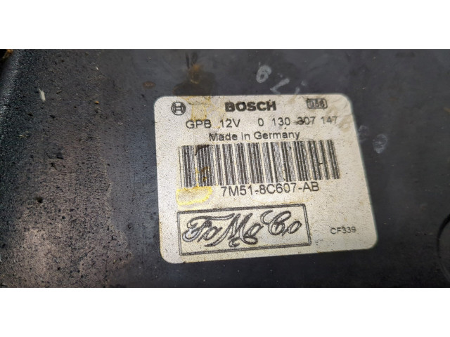 Вентилятор радиатора  Volvo C30 2006-2010           