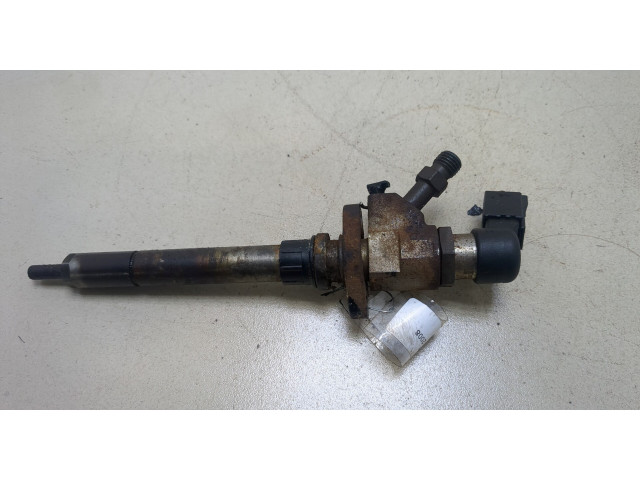 Форсунка топливная  Volvo V70 2007-2013    36000315     