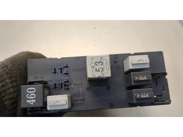 Блок предохранителей Audi A3 (8P) 2003-2013 8P0907279N