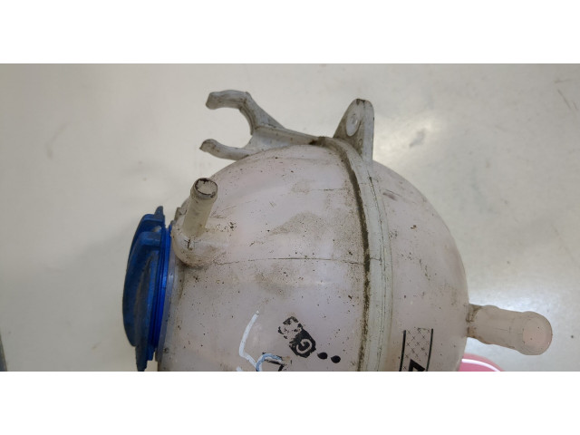 Бачок расширительный  Skoda SuperB 2008-2015     1.6