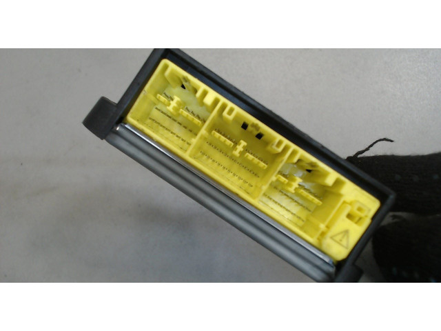 Блок управления подушками безопасности  Infiniti Q50 2013-2017     