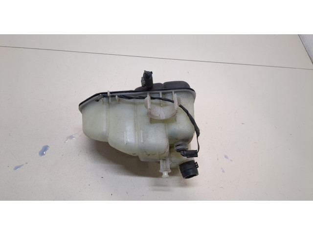 Бачок расширительный  Mercedes C W203 2000-2007 A2035000049   