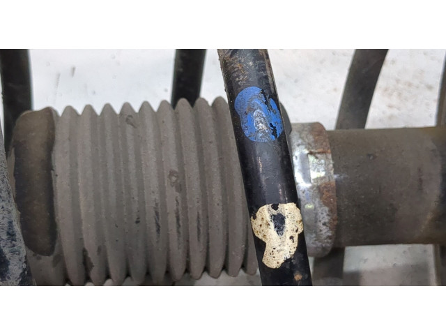 Стойка амортизатора  Mitsubishi Outlander XL 2006-2012 4060A1744040A19     2  дизель