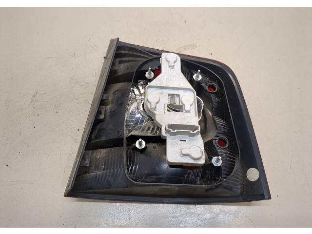 Задний фонарь          