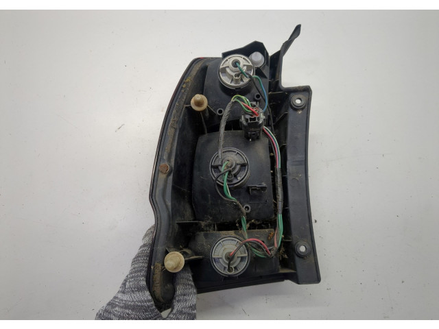 Задний фонарь MR496374