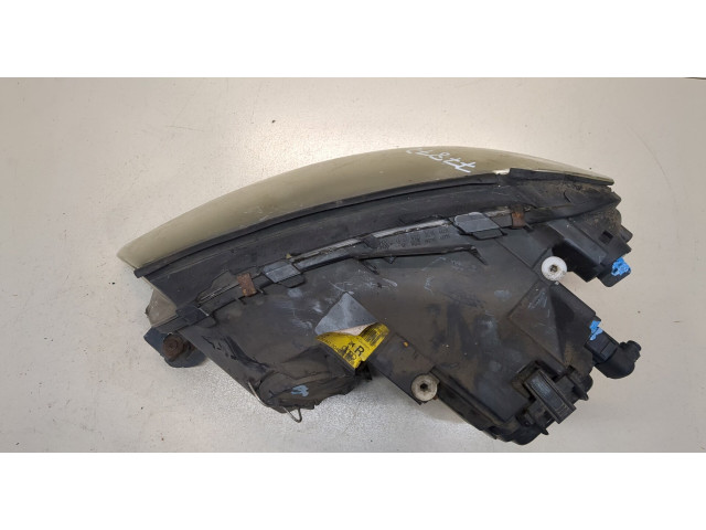 Фара передняя  Audi A3 (8P) 2004-2008 правая 