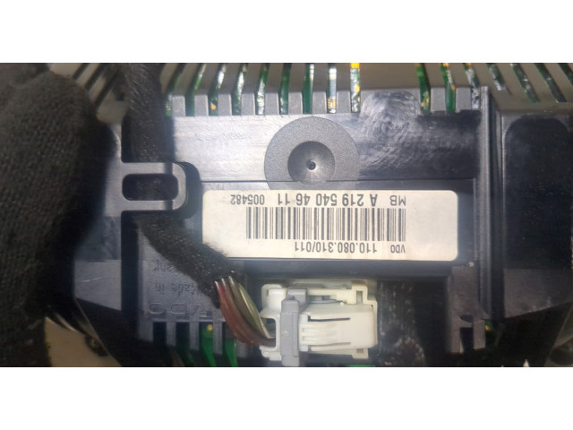 Панель приборов  Mercedes CLS C219 2004-2010            