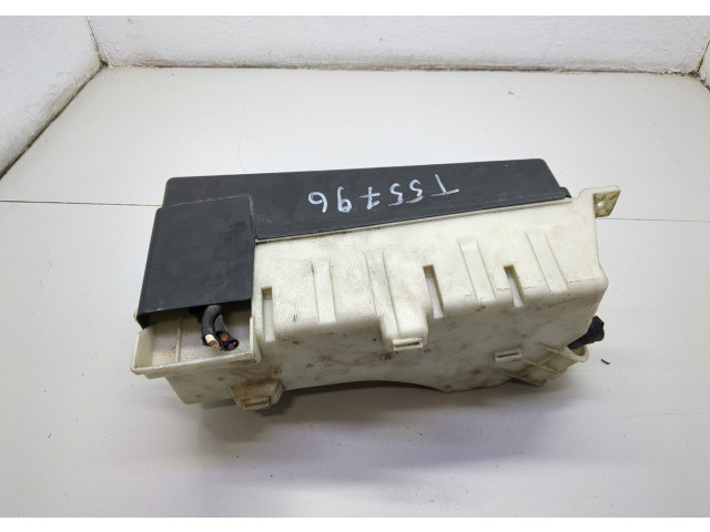 Блок предохранителей  Mazda RX-8 2003-2012         