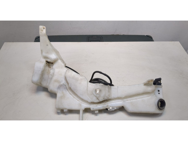 Бачок омывателя  Ford Kuga 2008-2012 3m5113k163    