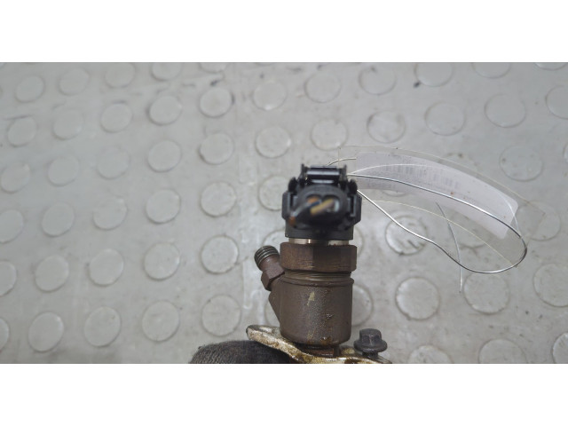 Форсунка топливная  Volvo S80 2006-2016    8603595     