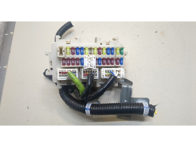 Блок предохранителей Infiniti QX80 2014-2017