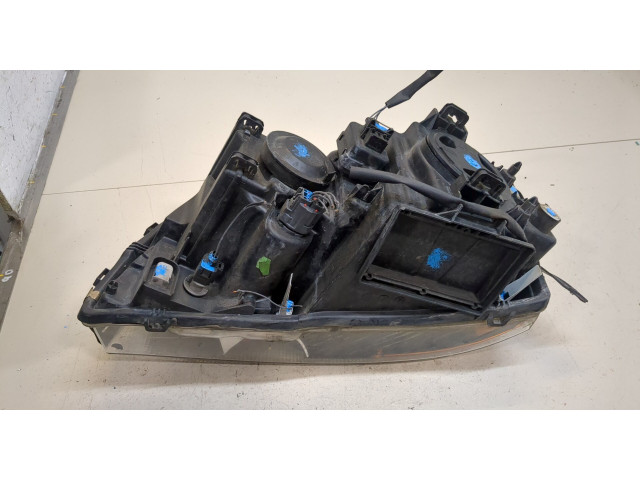 Фара передняя  Volvo XC90 2006-2014 правая 