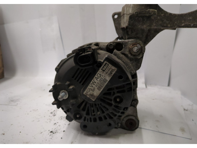 Генератор  Volkswagen Touran 2006-2010       06F903023    