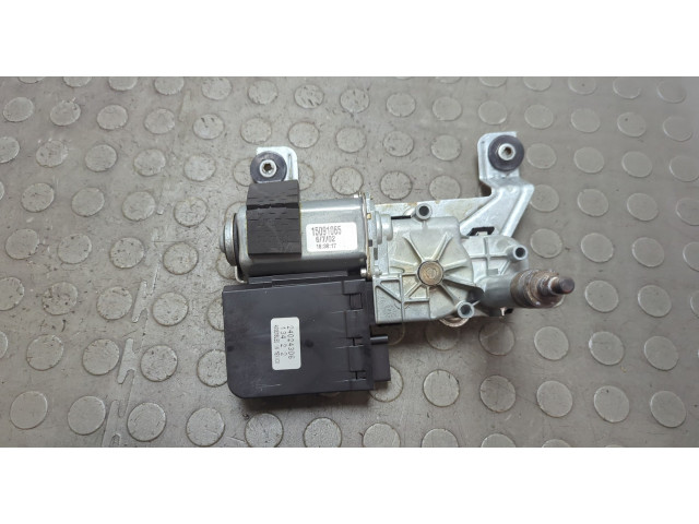 Моторчик заднего дворника  Chevrolet Tahoe 1999-2006      