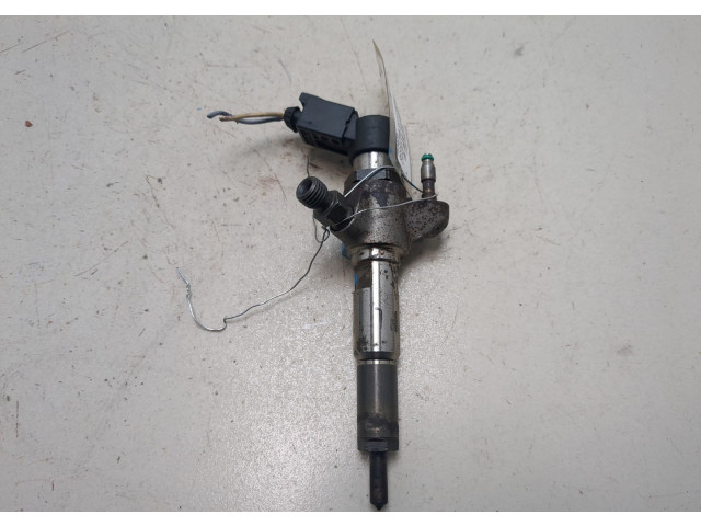 Форсунка топливная Citroen C4 2010-2020 9802448680