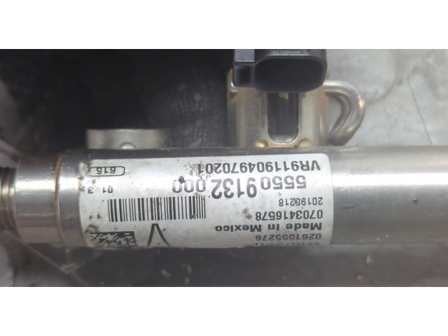 Форсунка топливная Cadillac XT4 2018-2023 55515113, 55486887