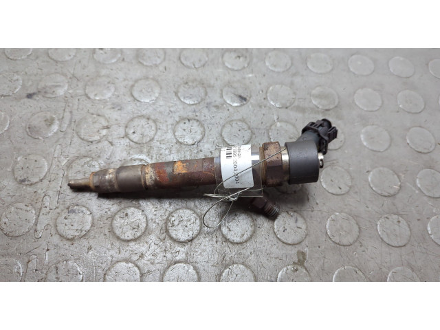 Форсунка топливная  Volvo S40 / V40 1995-2004    8602508     