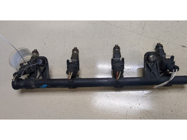 Форсунка топливная Dacia Logan 2004-2012