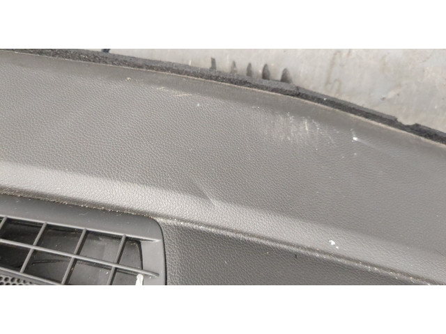 Дисплей бортового компьютера  Buick Envision 2020-2025        