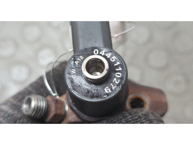 Форсунка топливная  KIA Sorento BL 2002-2011         