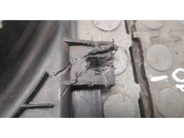 Вентилятор радиатора  Volkswagen Passat CC 2008-2012           