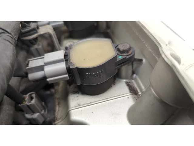 Форсунка топливная  Mitsubishi Grandis    MN183292, MR988175     